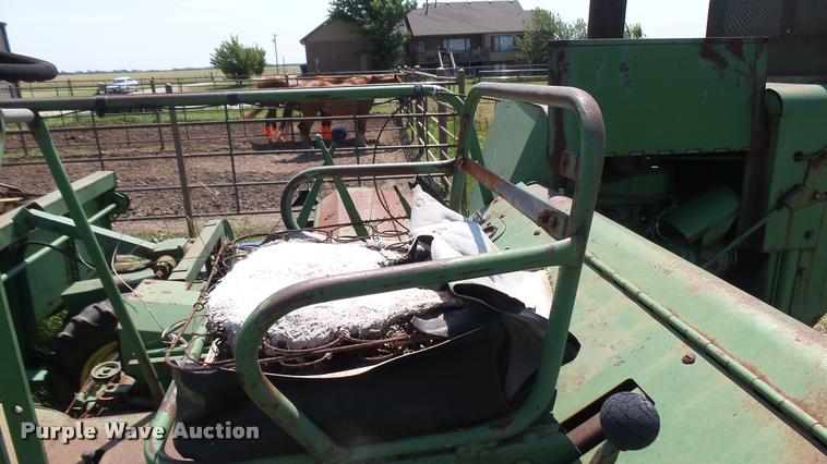 image for item DA7951 John Deere 215A self-propelled windrower