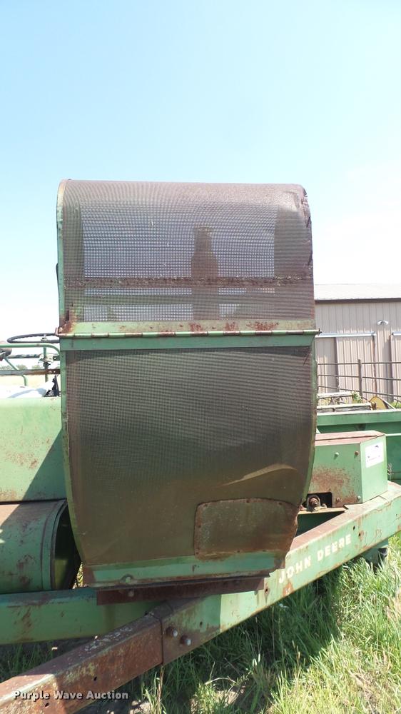 image for item DA7951 John Deere 215A self-propelled windrower