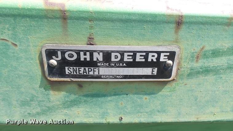 image for item DA7951 John Deere 215A self-propelled windrower
