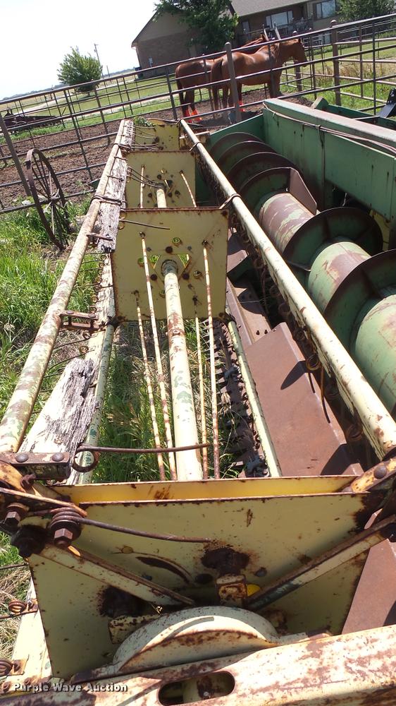 image for item DA7951 John Deere 215A self-propelled windrower