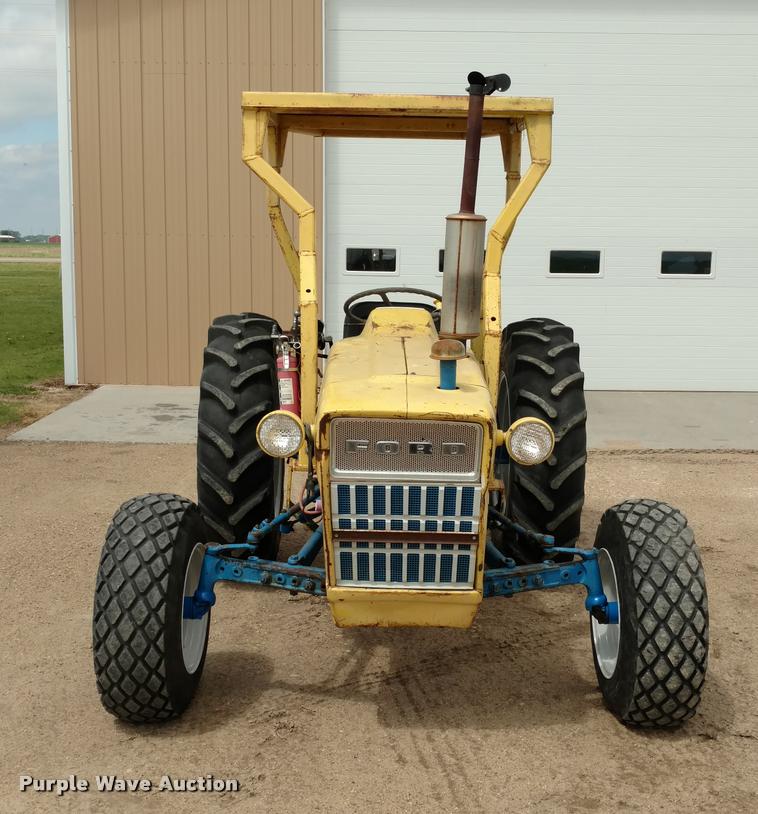image for item DB0961 Ford 4110 tractor