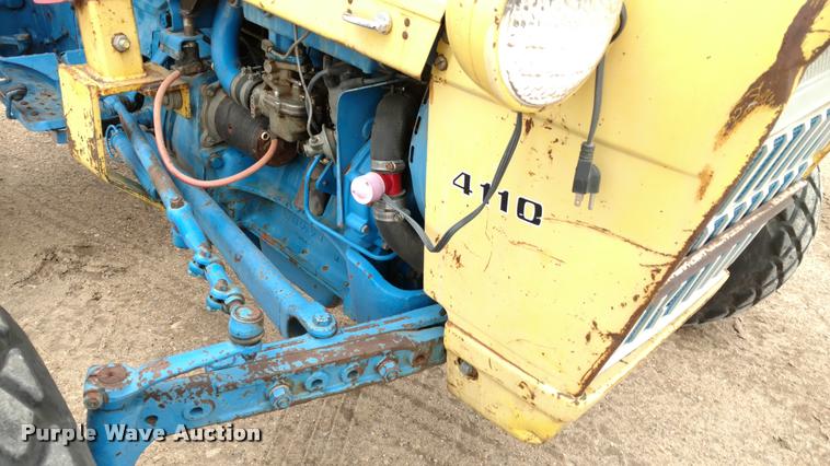 image for item DB0961 Ford 4110 tractor