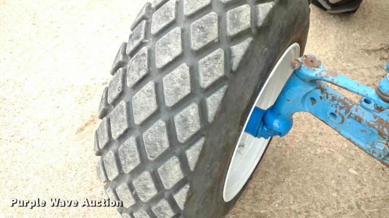 image for item DB0961 Ford 4110 tractor