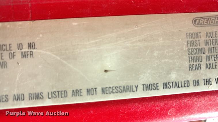 image for item DB0982 1990 Freightliner FLD semi truck