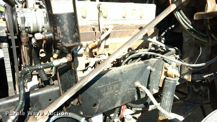 image for item DB0982 1990 Freightliner FLD semi truck