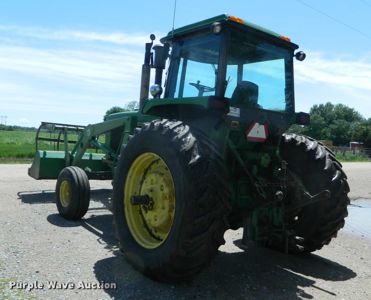image for item DB1001 1974 John Deere 4630 tractor