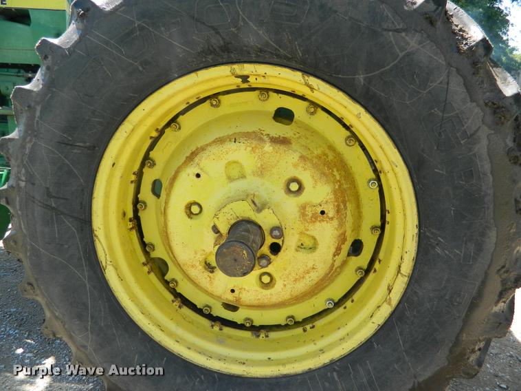 image for item DB1001 1974 John Deere 4630 tractor