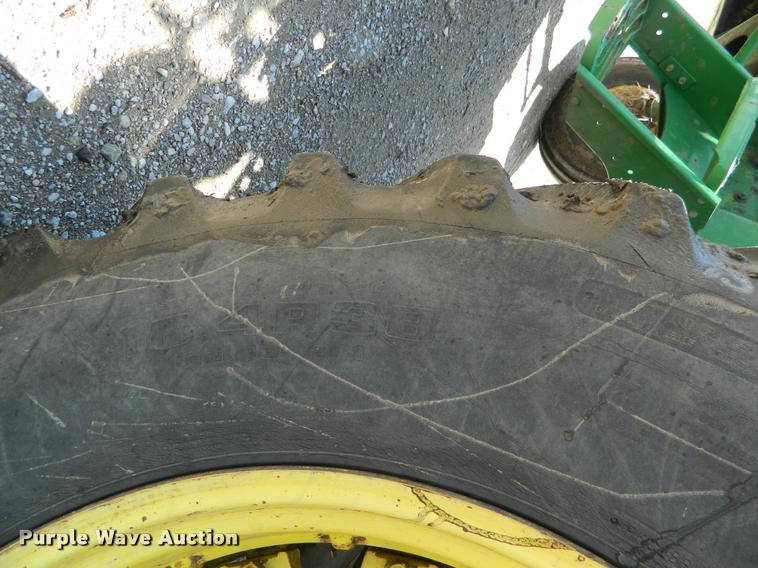 image for item DB1001 1974 John Deere 4630 tractor