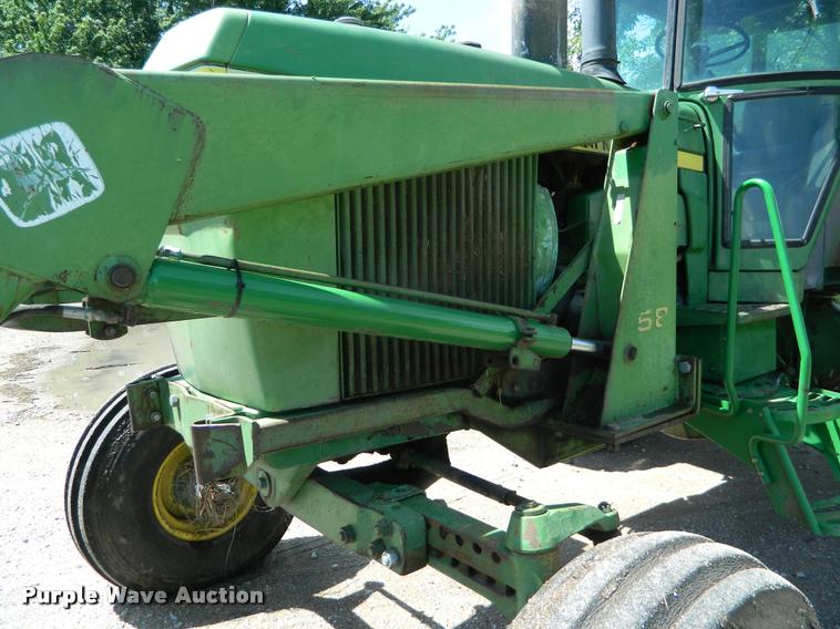 image for item DB1001 1974 John Deere 4630 tractor