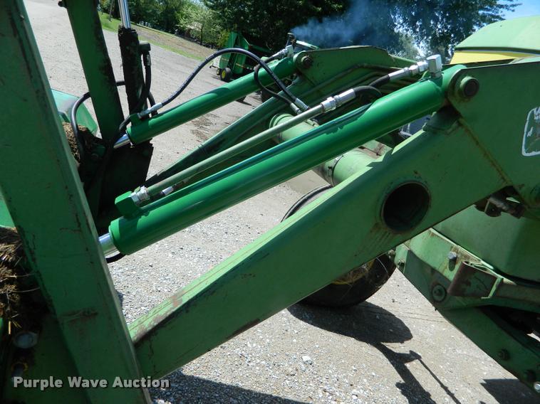 image for item DB1001 1974 John Deere 4630 tractor