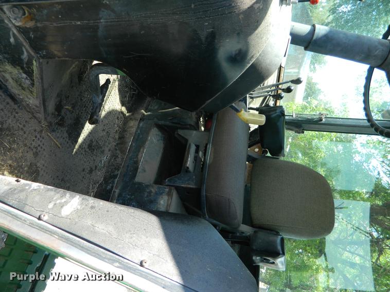 image for item DB1001 1974 John Deere 4630 tractor