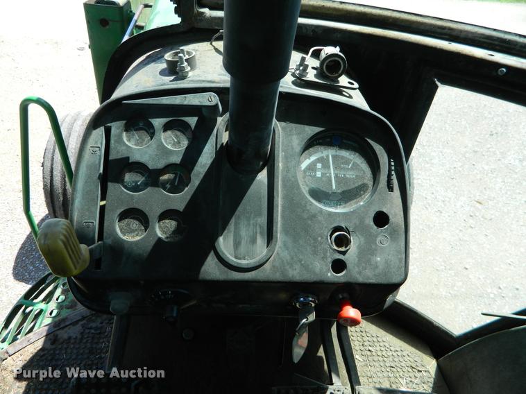 image for item DB1001 1974 John Deere 4630 tractor