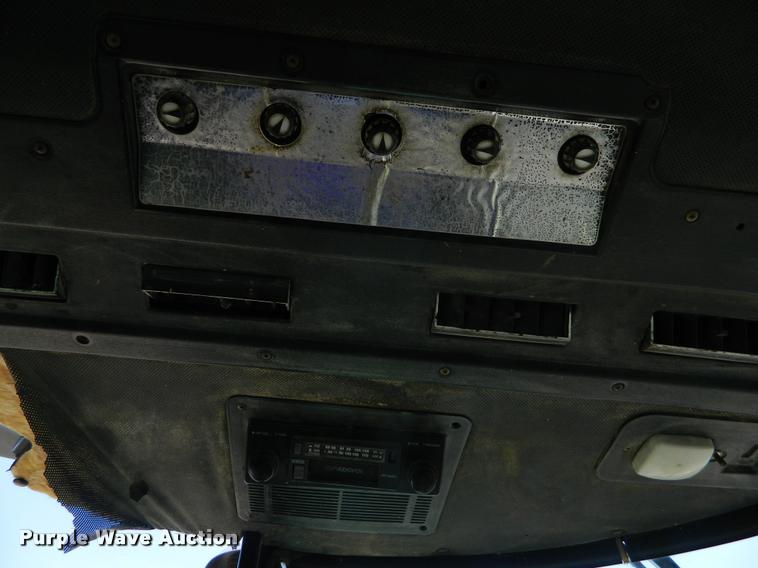 image for item DB1001 1974 John Deere 4630 tractor