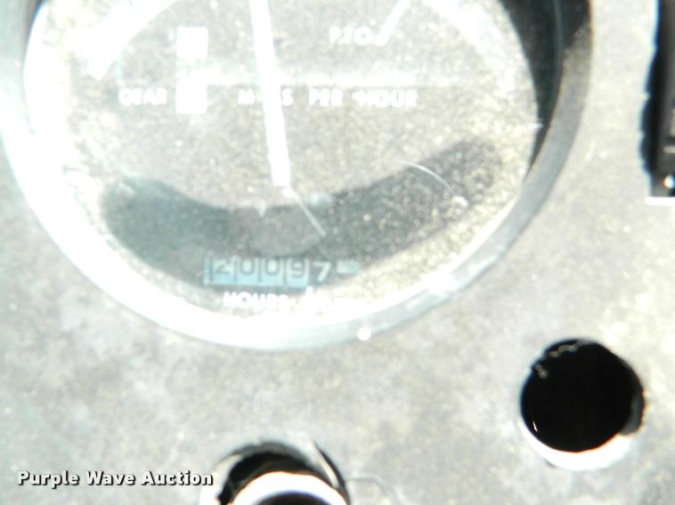 image for item DB1001 1974 John Deere 4630 tractor