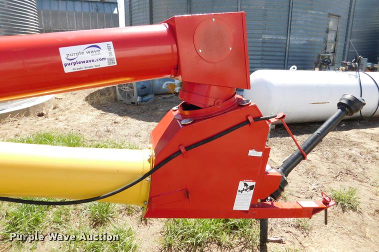 image for item DB1021 Westfield MK100-71 grain auger