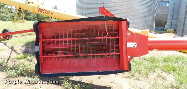 image for item DB1021 Westfield MK100-71 grain auger