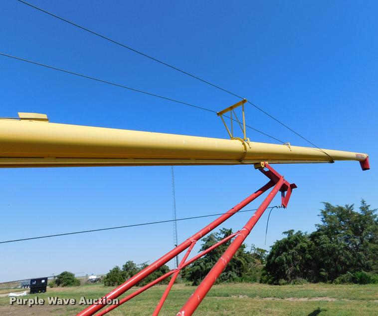 image for item DB1021 Westfield MK100-71 grain auger