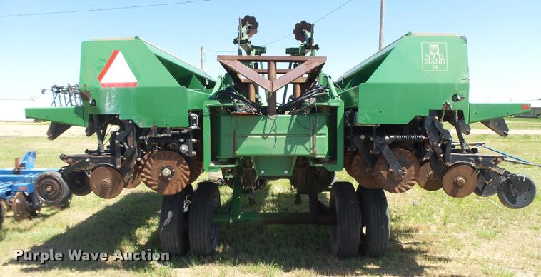 image for item DB2596 Great Plains 25NT24 grain drill