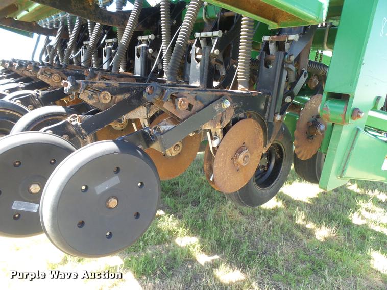 image for item DB2596 Great Plains 25NT24 grain drill