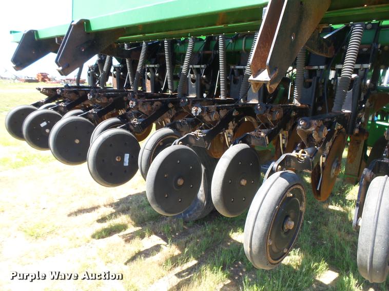 image for item DB2596 Great Plains 25NT24 grain drill