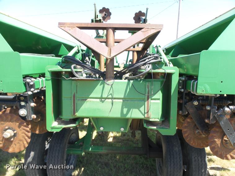 image for item DB2596 Great Plains 25NT24 grain drill