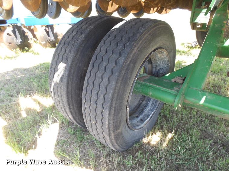 image for item DB2596 Great Plains 25NT24 grain drill