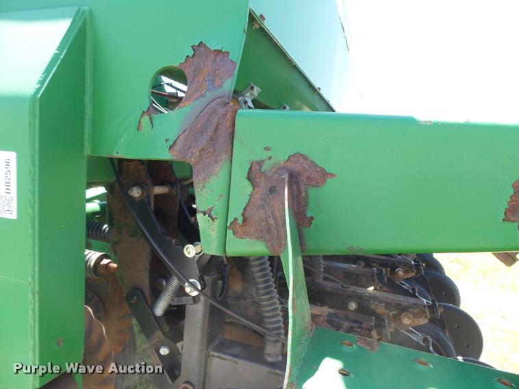 image for item DB2596 Great Plains 25NT24 grain drill