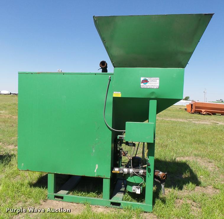 YearARound 950 corn burner furnace in Sublette, KS Item DB2606 sold