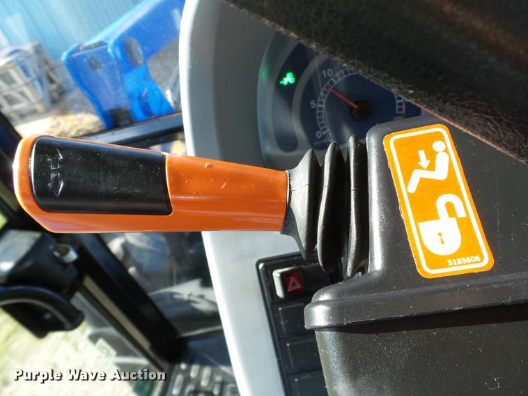 image for item DB4746 2012 New Holland T5070 MFWD tractor