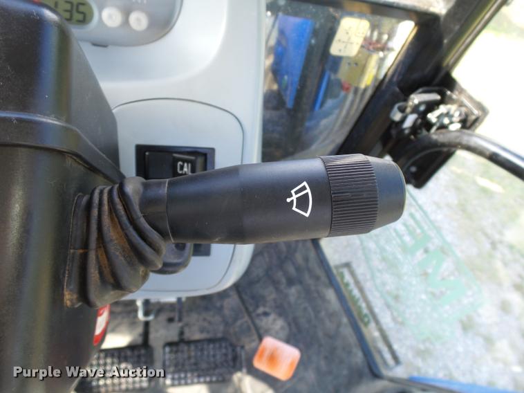 image for item DB4746 2012 New Holland T5070 MFWD tractor