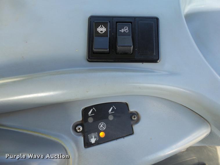 image for item DB4746 2012 New Holland T5070 MFWD tractor