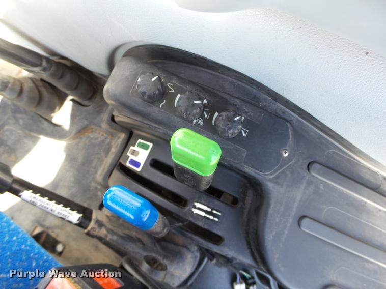 image for item DB4746 2012 New Holland T5070 MFWD tractor