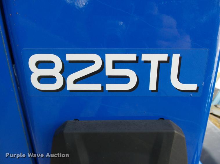 image for item DB4746 2012 New Holland T5070 MFWD tractor