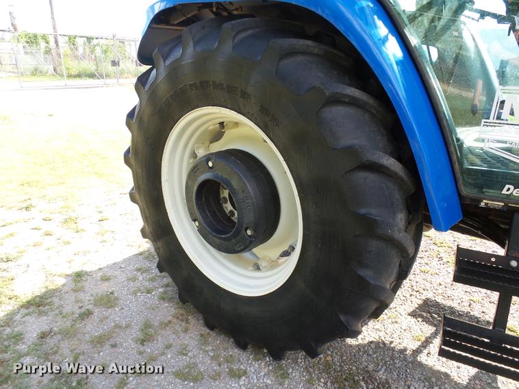 image for item DB4746 2012 New Holland T5070 MFWD tractor