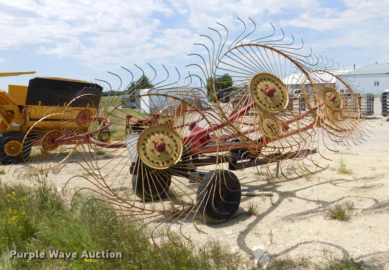 image for item DB9481 Kelderman hay rake
