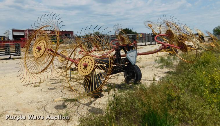 image for item DB9481 Kelderman hay rake