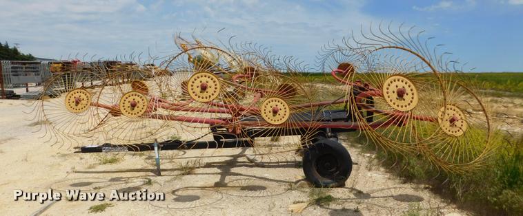 image for item DB9481 Kelderman hay rake