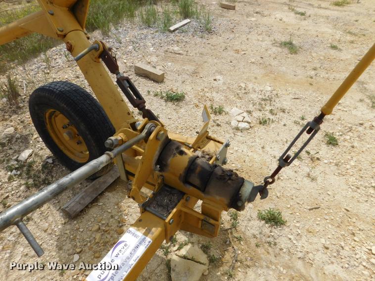 image for item DB9482 Vermeer WR24 hay rake