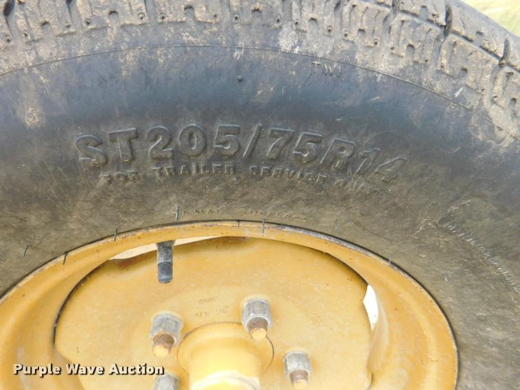 image for item DB9482 Vermeer WR24 hay rake