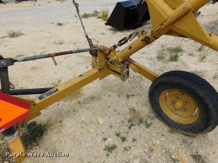 image for item DB9482 Vermeer WR24 hay rake