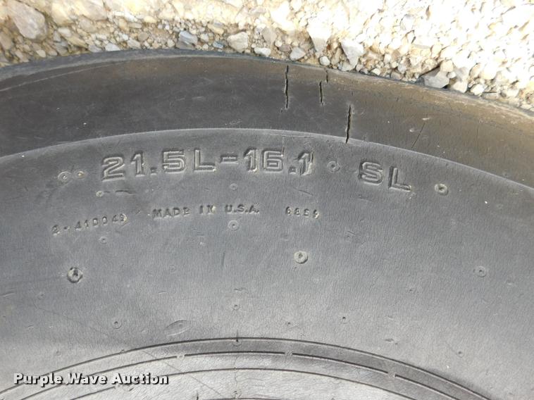 image for item DB9484 2007 Vermeer 605M round baler