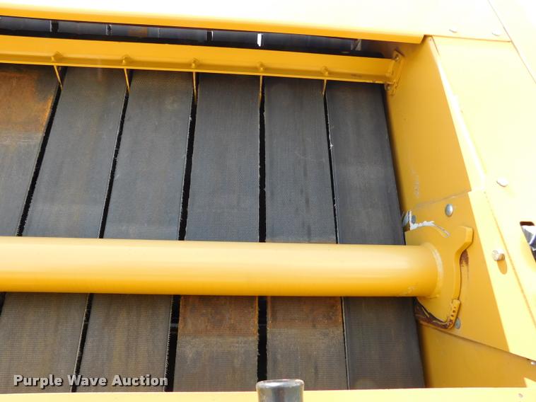 image for item DB9484 2007 Vermeer 605M round baler