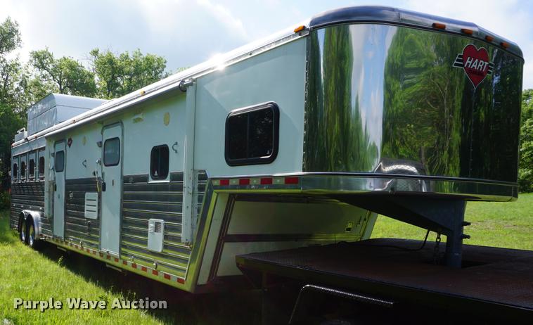 image for item DH9309 2009 Hart U4HG Ultimate horse trailer