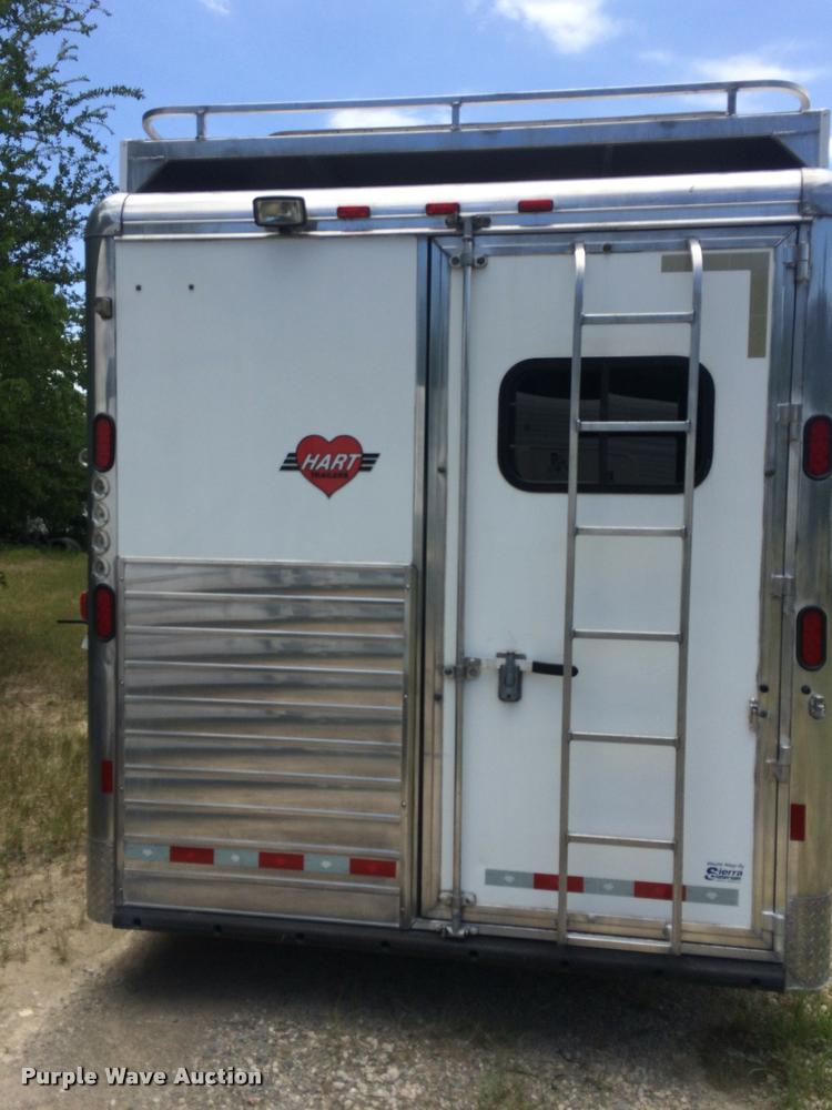 image for item DH9309 2009 Hart U4HG Ultimate horse trailer