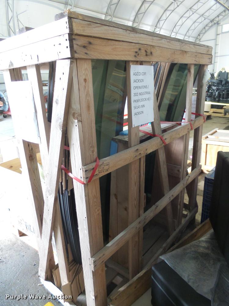 image for item DH9601 (25) windshields