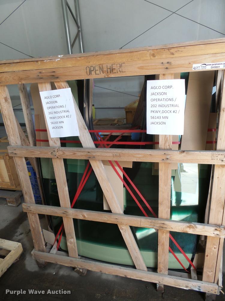 image for item DH9601 (25) windshields