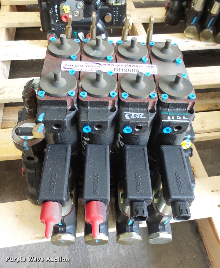 image for item DH9604 (3) valve assemblies