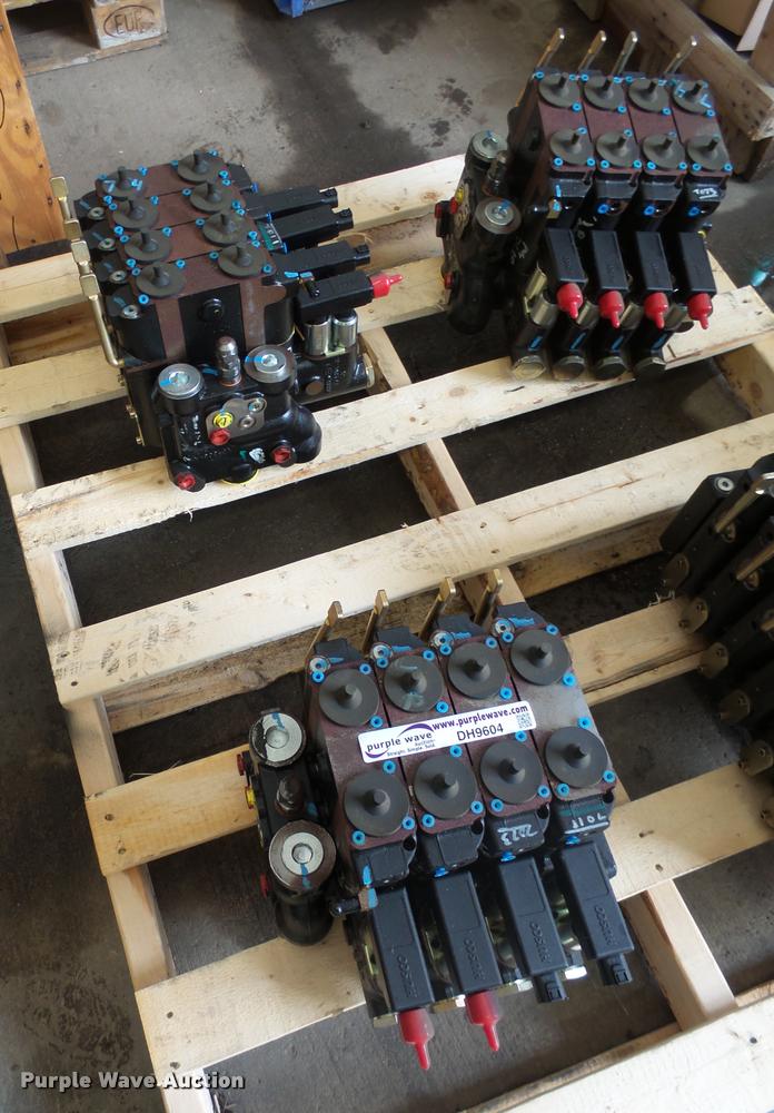 image for item DH9604 (3) valve assemblies