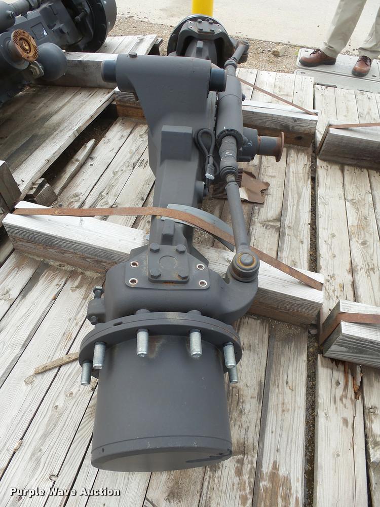 image for item DH9605 Dana axle