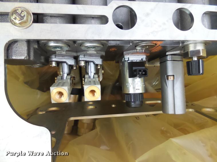 image for item DH9614 (2) three dist SRT2 1MEC